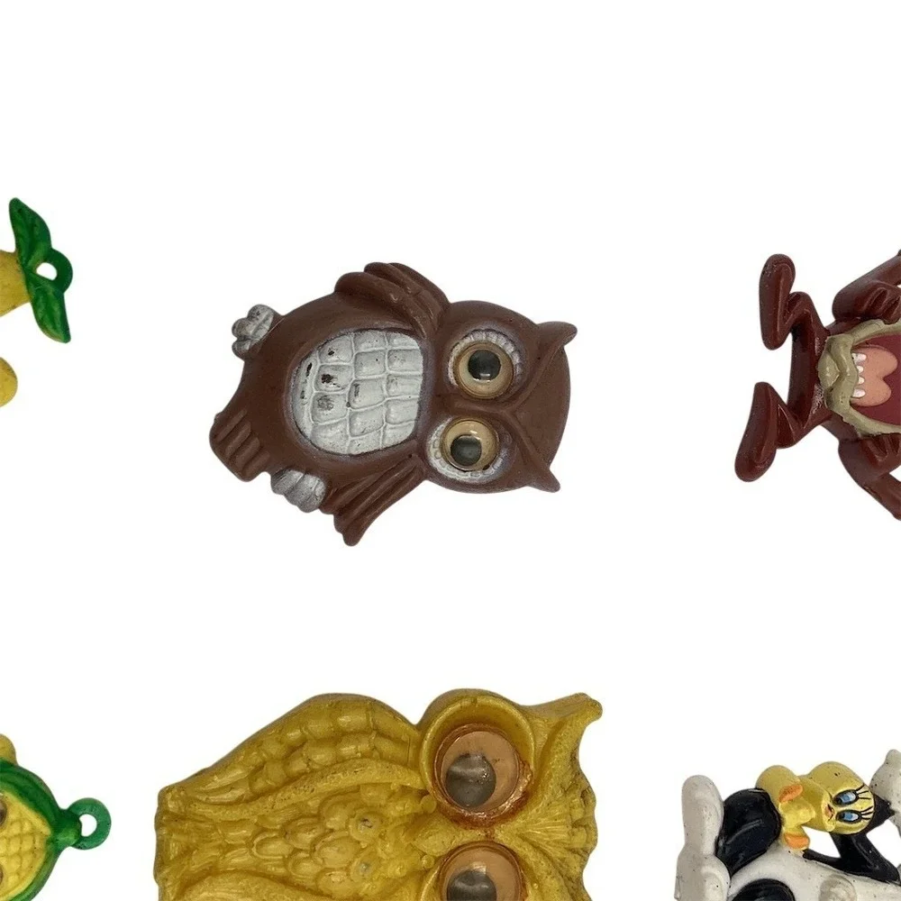 Vintage Refrigerator Magnets Lot 6 Looney Tunes Taz Sylvester Tweety Owls Corn